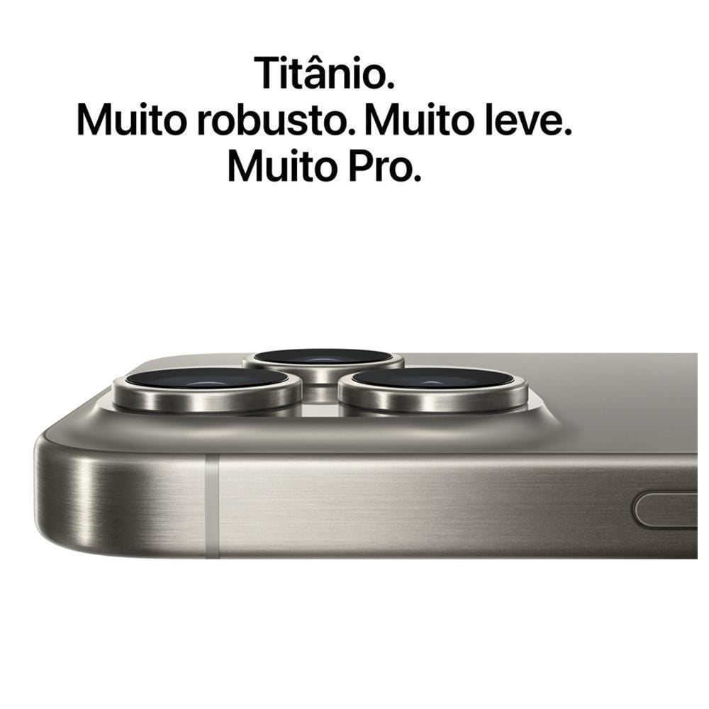 Apple iPhone 15 Pro Max (256 GB) - Titânio Natural. No Claro Controle 300GB.